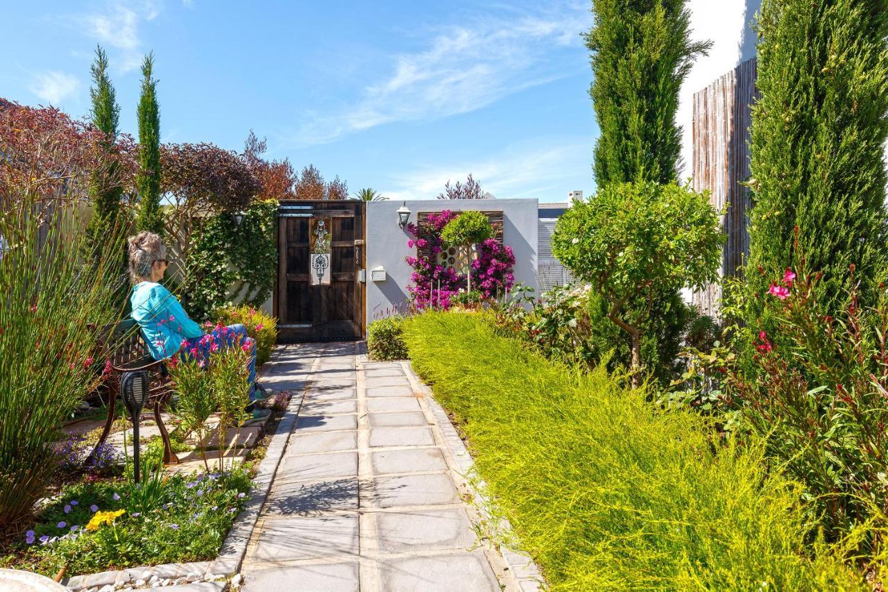 Le Mahi Guest House Langebaan Exterior photo